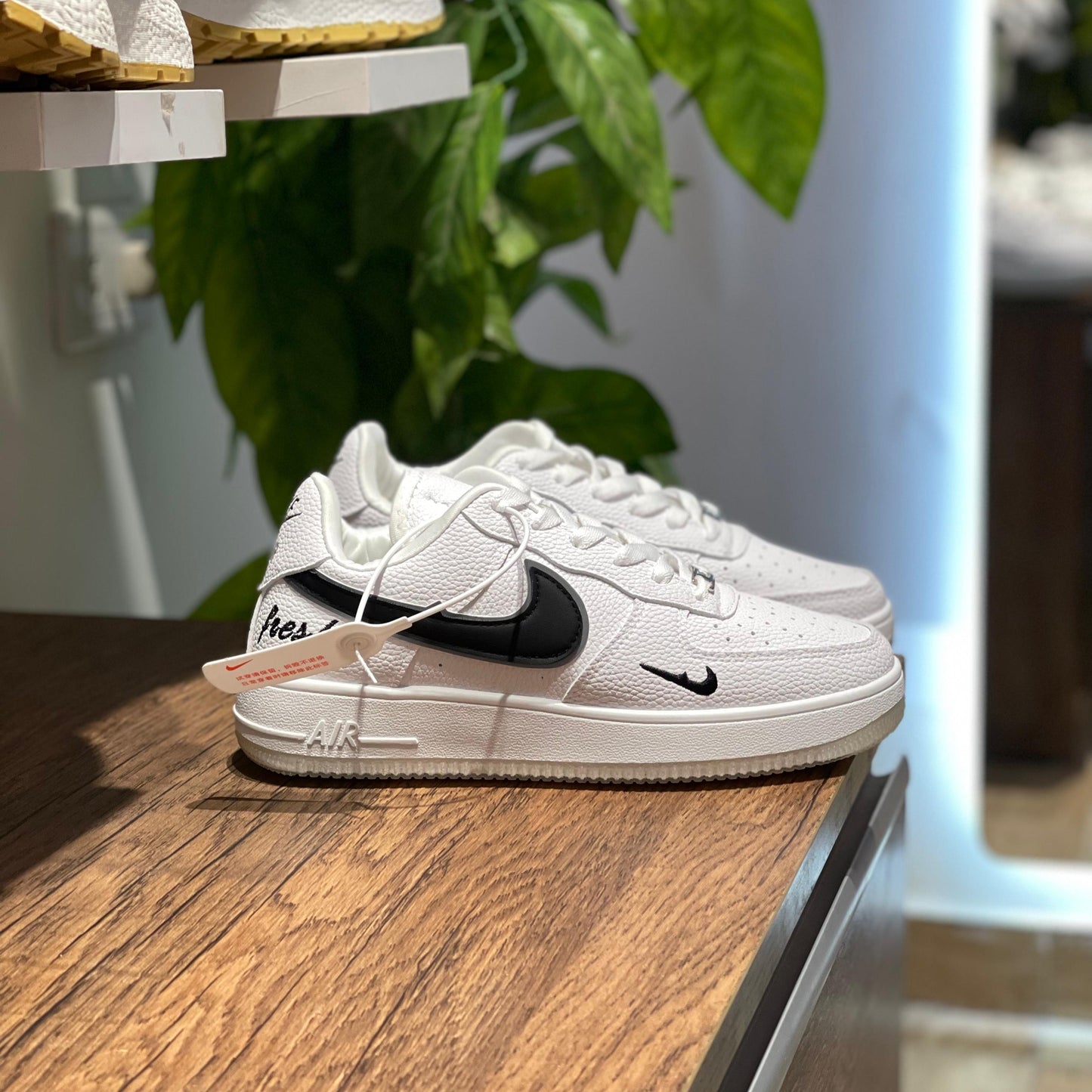 Airforce Fresh Black