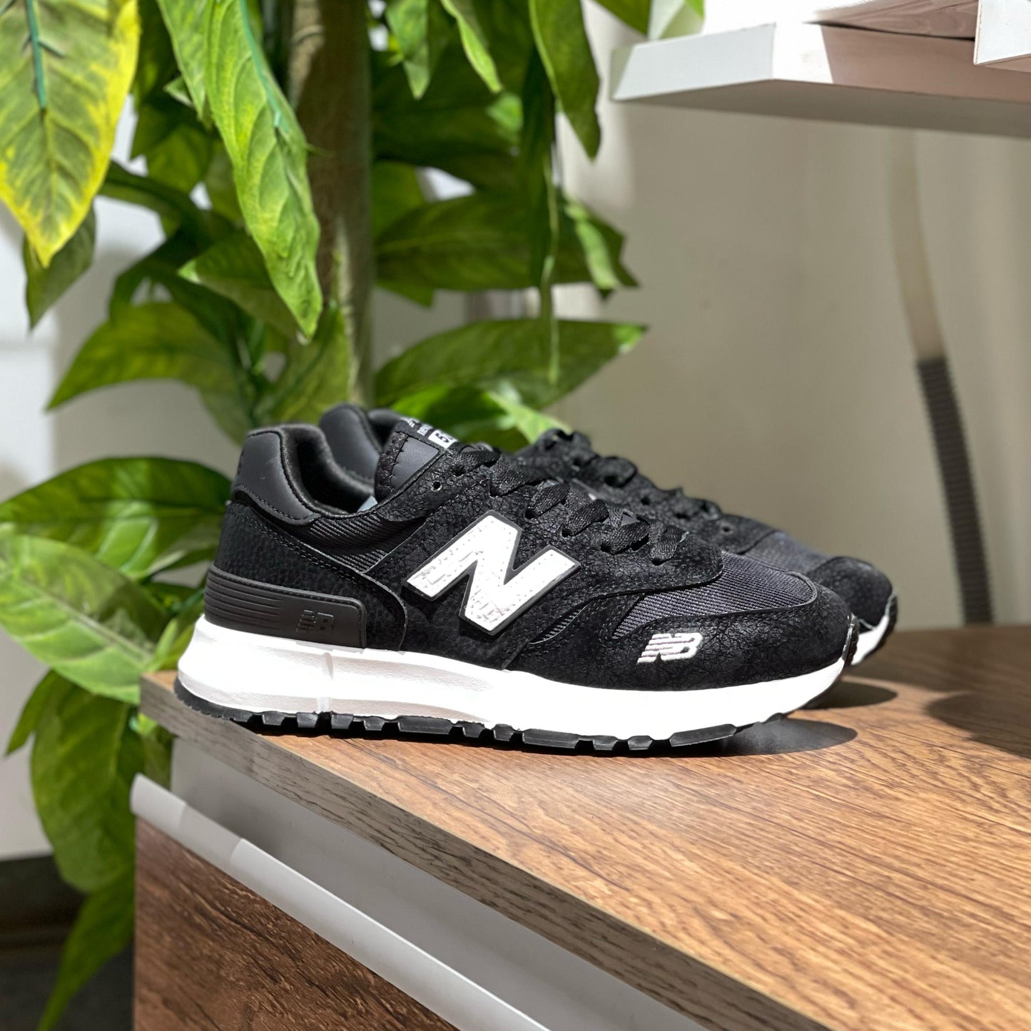 New Balance 520 Black