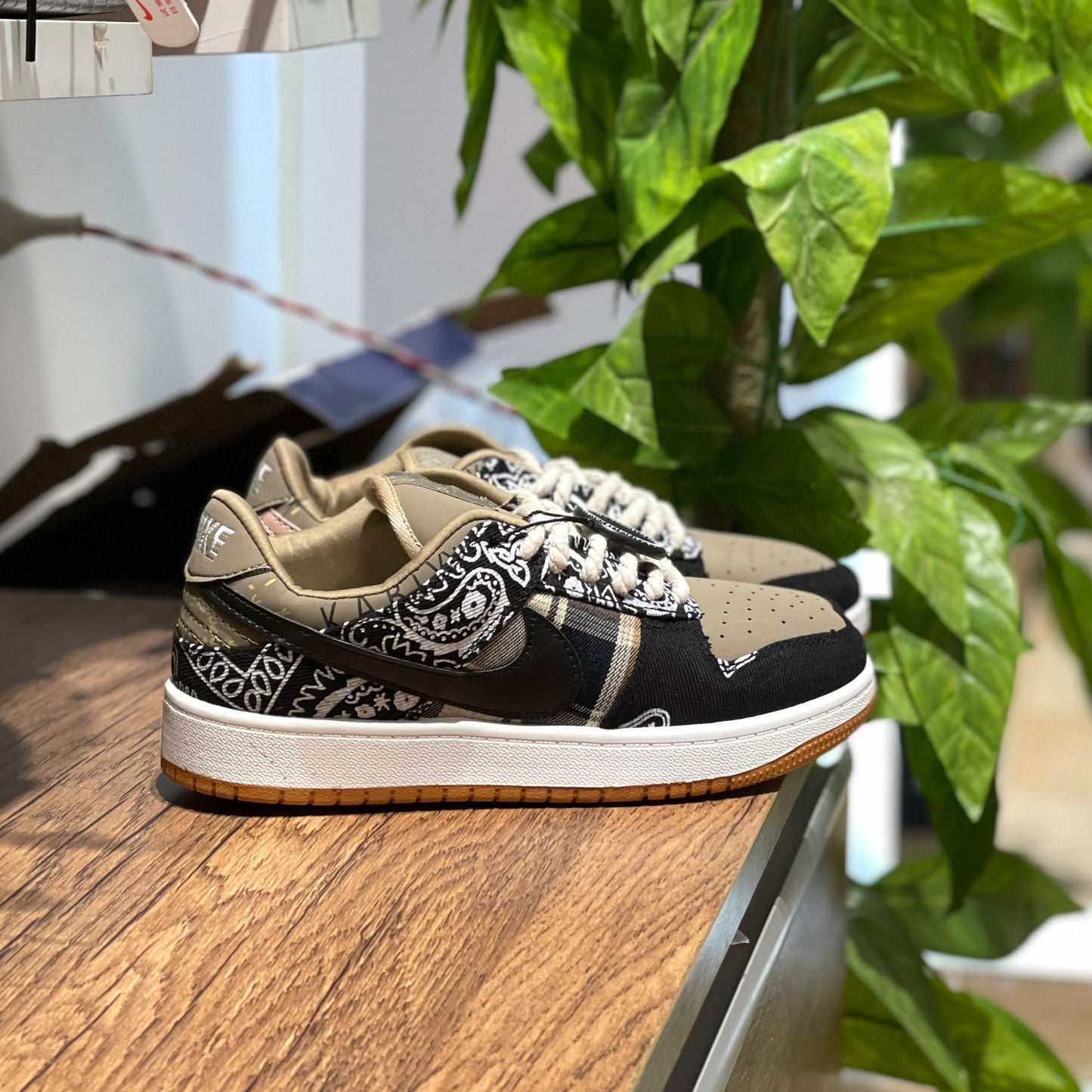 NikeSB HH