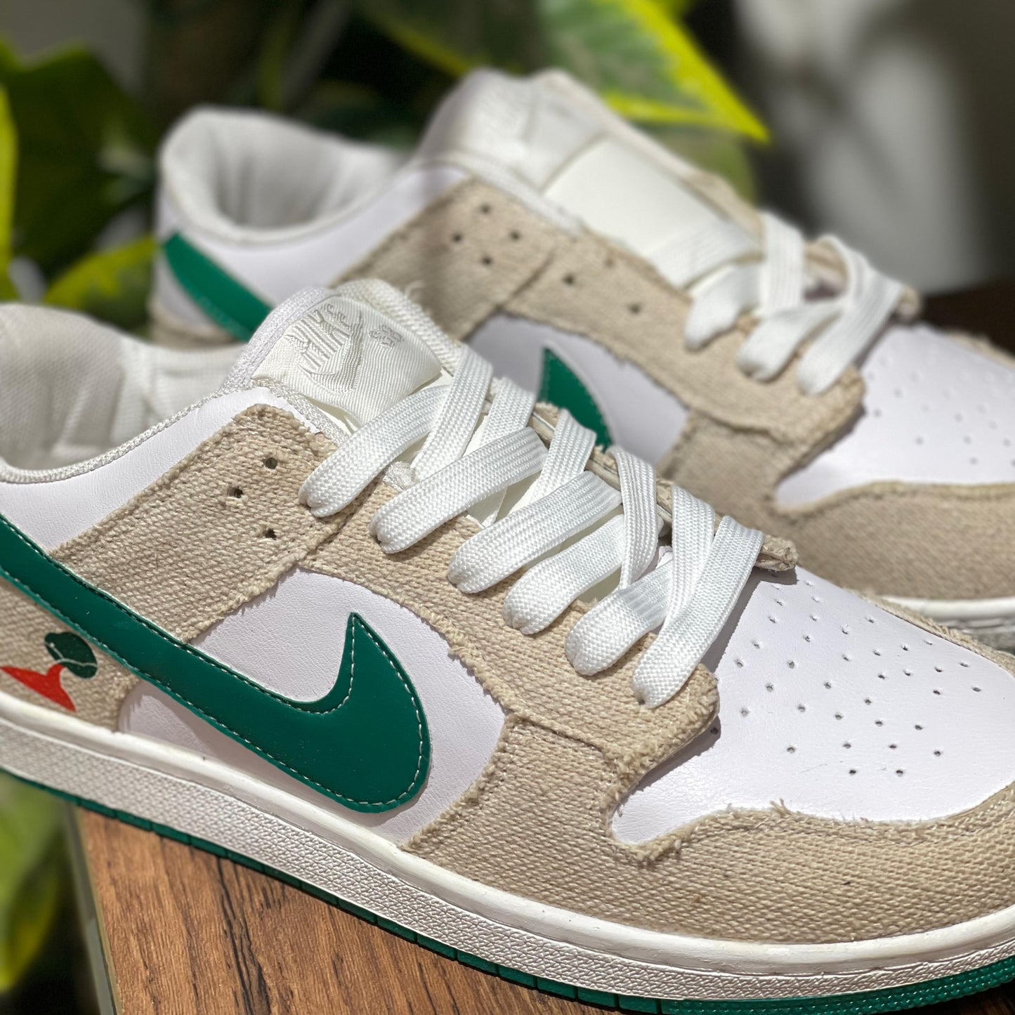 NIKE SB Low Jarritos