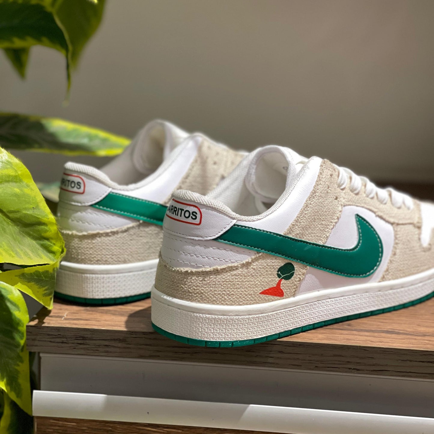 NIKE SB Low Jarritos