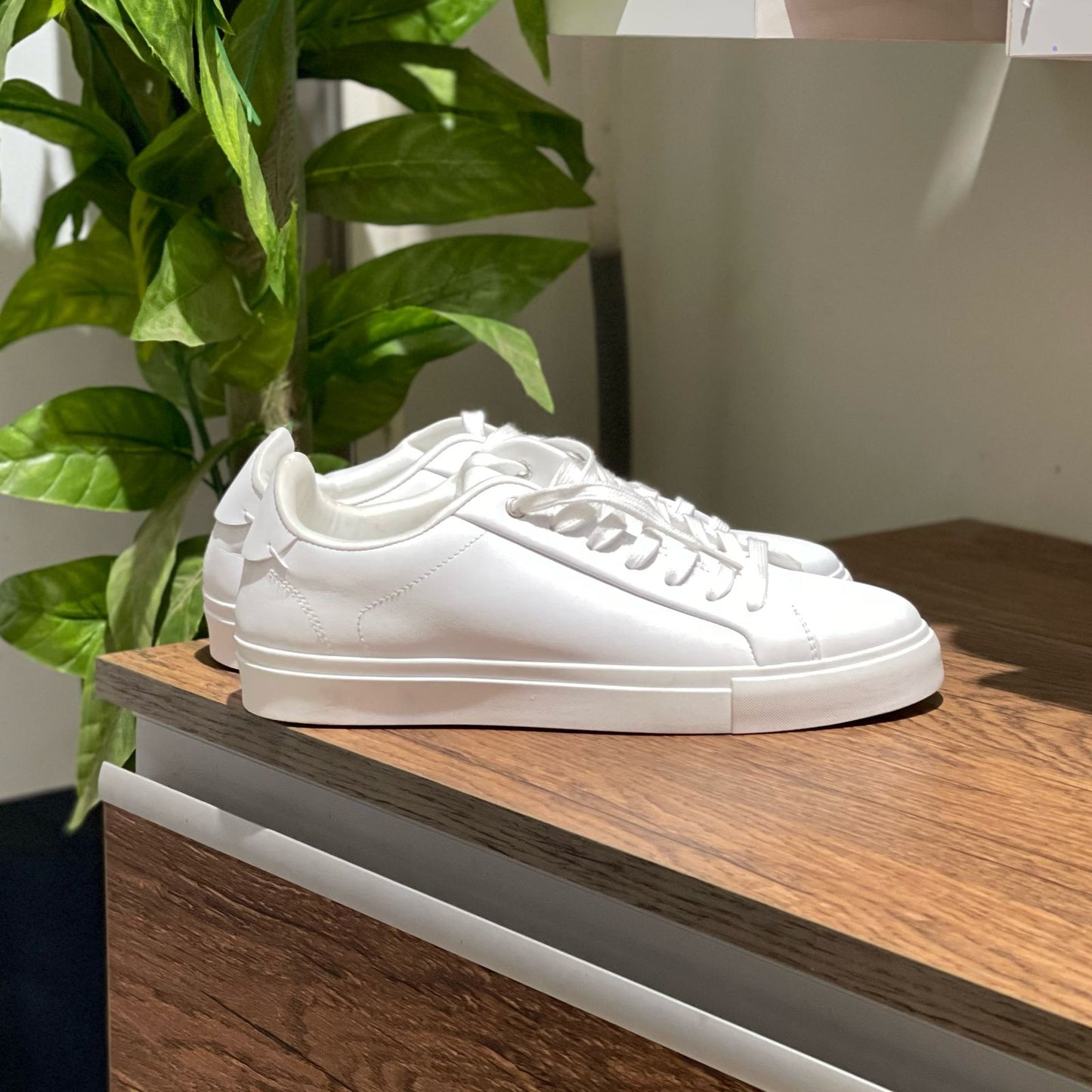 Zara Sneaker 1