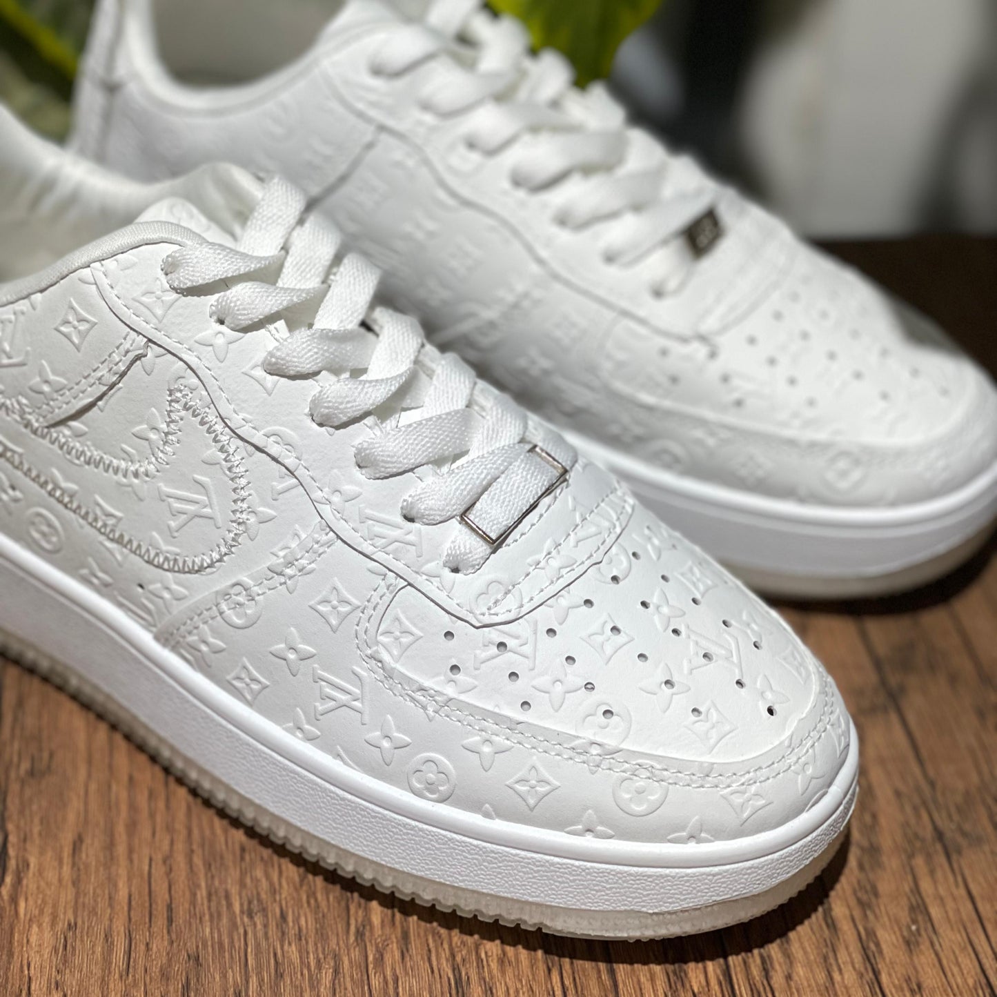 NIKE AIRFORCE L&V