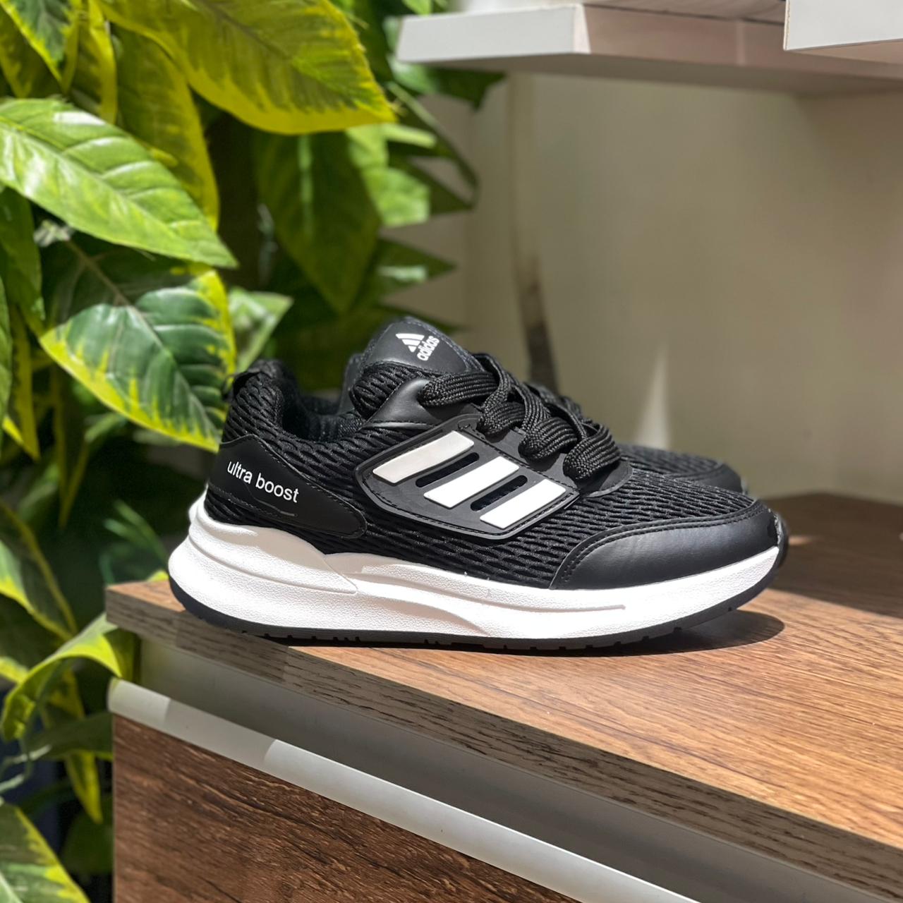 Adidas Ultra Boost Black