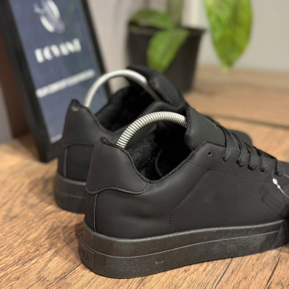 Zara Sneaker 5