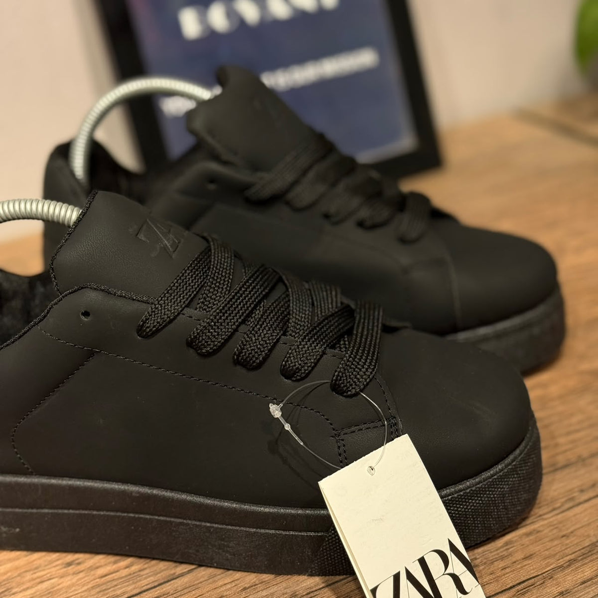 Zara Sneaker 5