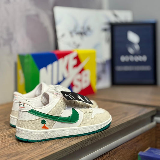 NIKE SB Low Jarritos
